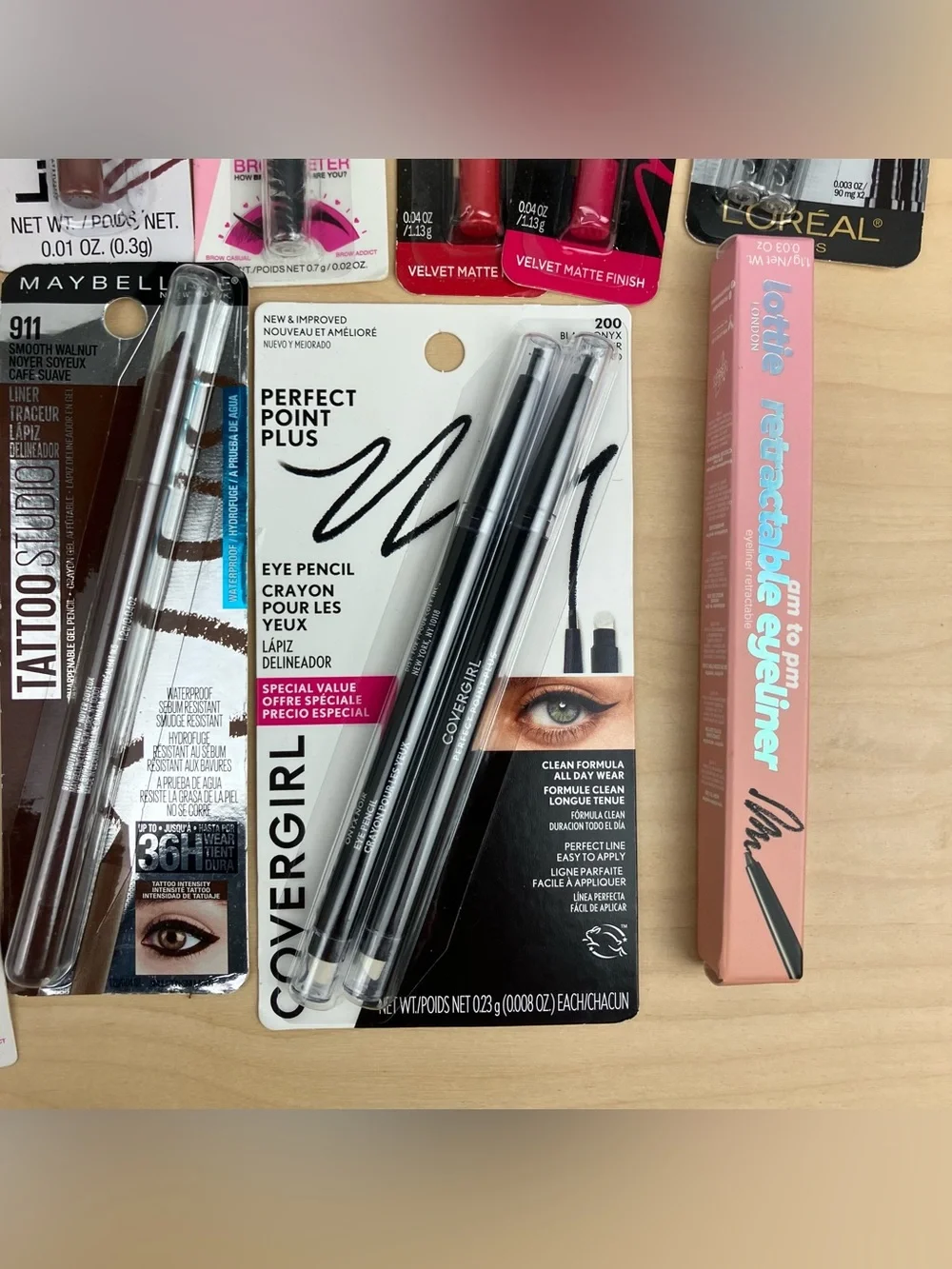 Lot Of 10 Eyeliner Brow Makeup Pencils: Covergirl, L’Oréal, Lottie, LA Colors